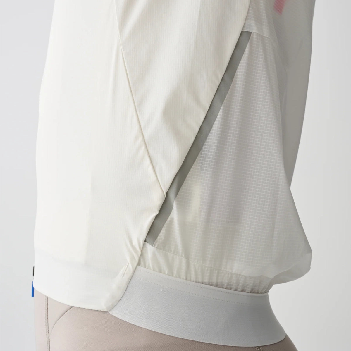 MAAP Flow Vest - White