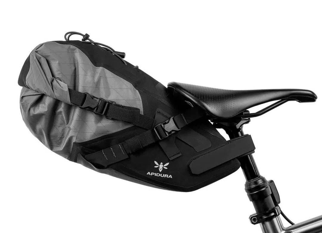 APIDURA Backcountry Saddle Pack 6L - Carbon Black-Saddle Bags-84242310