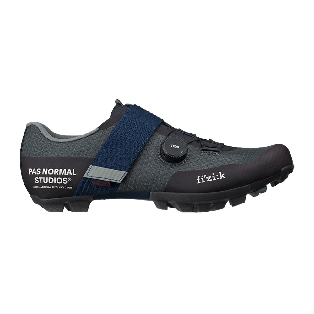 FIZIK x PAS NORMAL STUDIOS Gravel MTB Cycling Shoes Vento Ferox Carbon - Grey