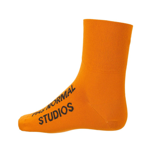 PAS NORMAL STUDIOS Logo Oversocks - Orange