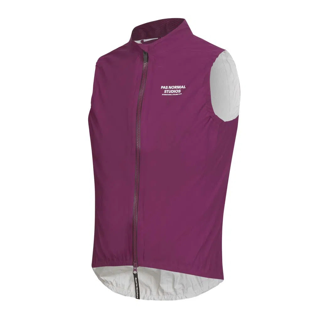 PAS NORMAL STUDIOS Mechanism Rain Gilet - Magenta