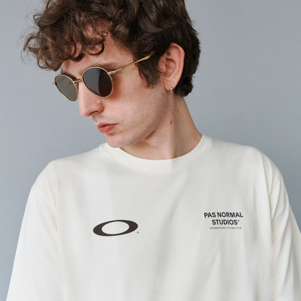 PAS NORMAL STUDIOS X OAKLEY Off Race Tshirt - Off White