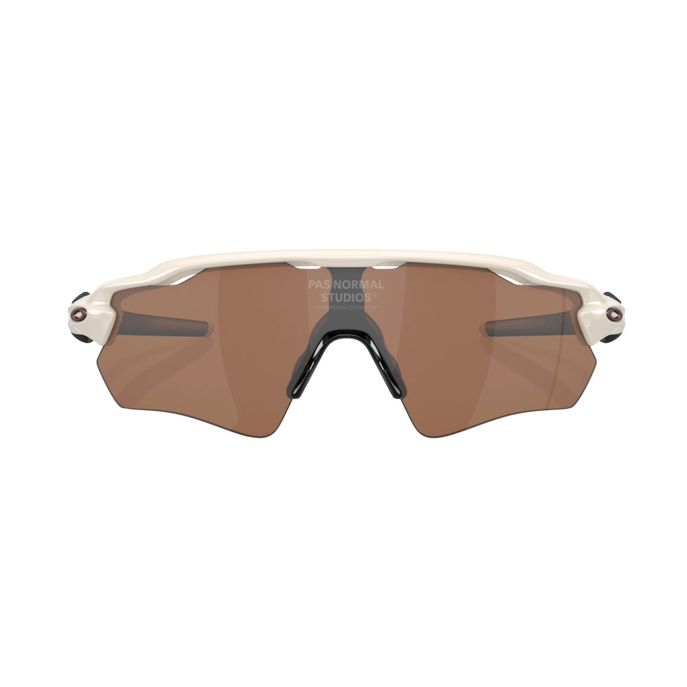 Oakley pas cher hotsell