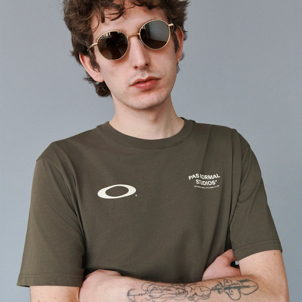 PAS NORMALSTUDIOS X OAKLEY Off Race Tshirt - Black Olive