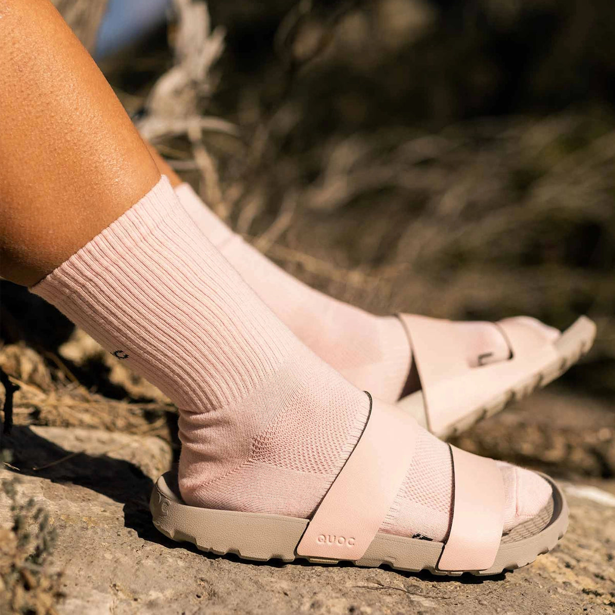 QUOC ALL ROAD SOCKS - DUSTY PINK