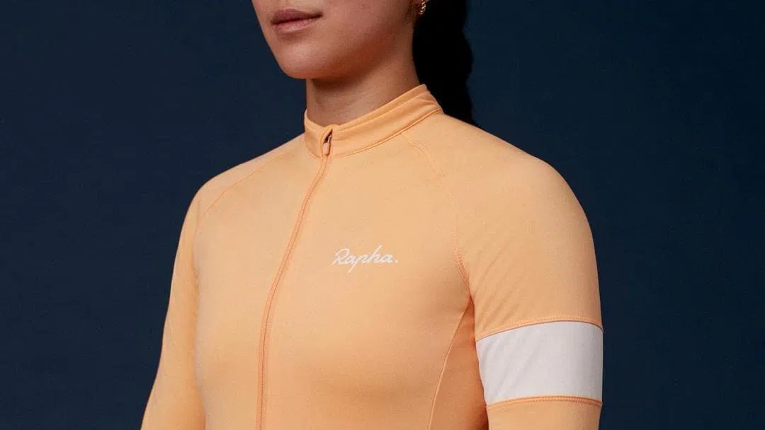 RAPHA Core Long Sleeve Women Jersey - PCW Peach/White-Velodrom