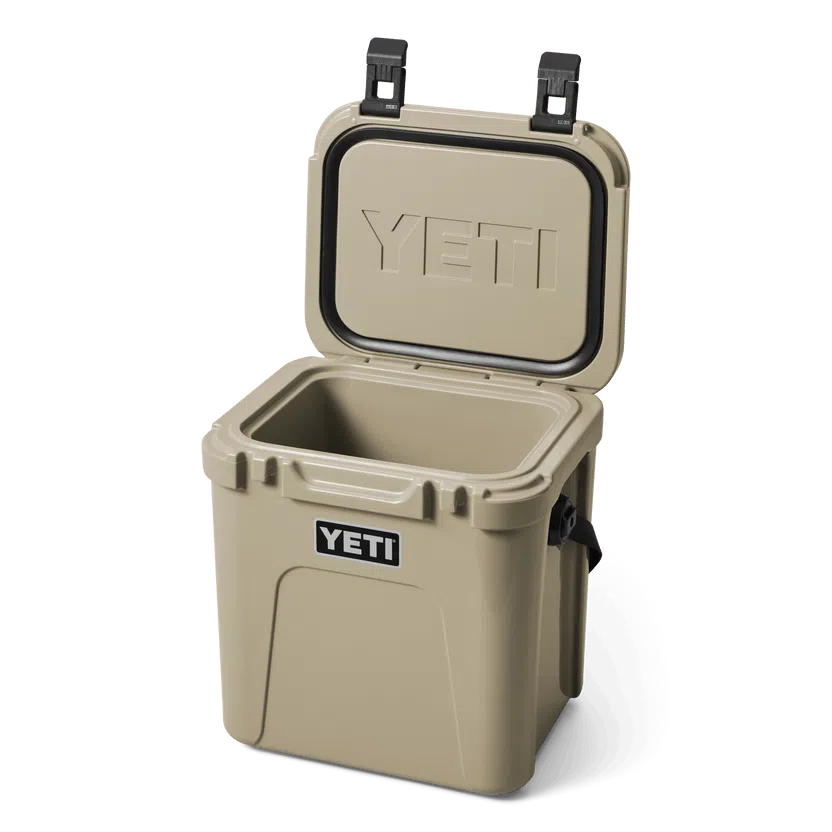 YETI Roadie 24 Cool Box - Desert Tan