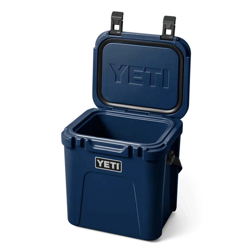 YETI Roadie 24 Cool Box - Navy