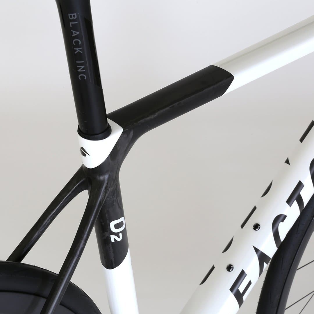 FACTOR O2 FRAME/FORK PEARL Default Velodrom Barcelona 