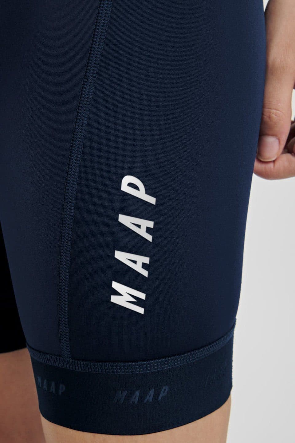 メール便可 2セットまで MAAP Women's Training Bib Shorts ネイビー